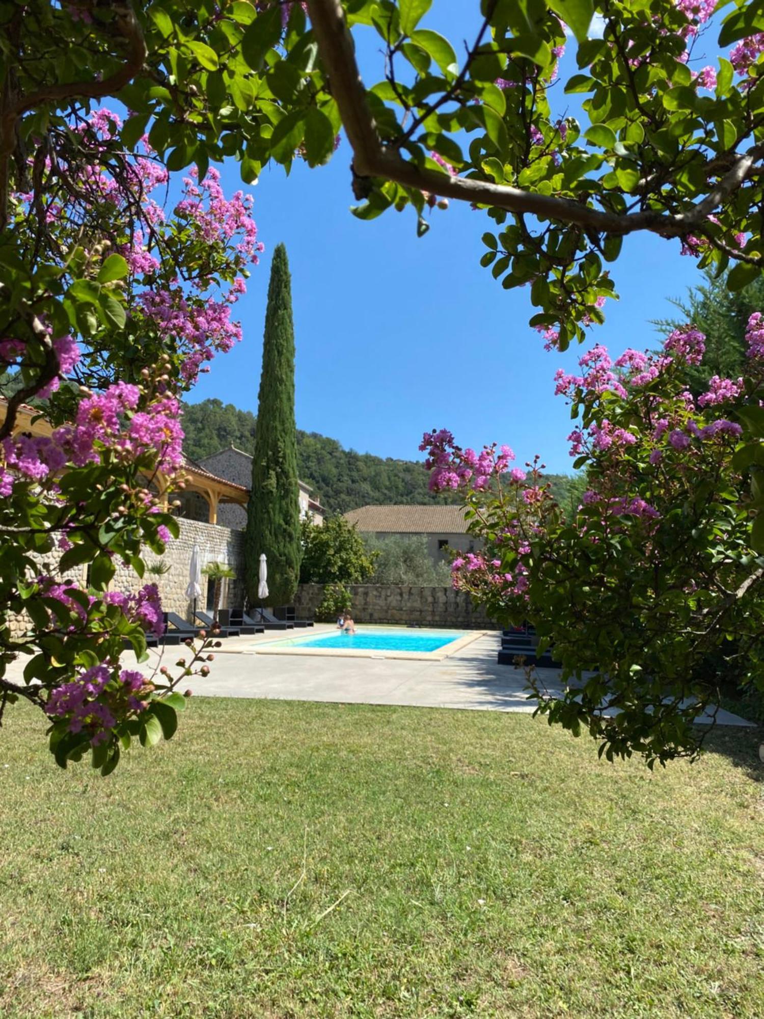 Domaine Les Buis Bed & Breakfast Saint-Fortunat-sur-Eyrieux ภายนอก รูปภาพ